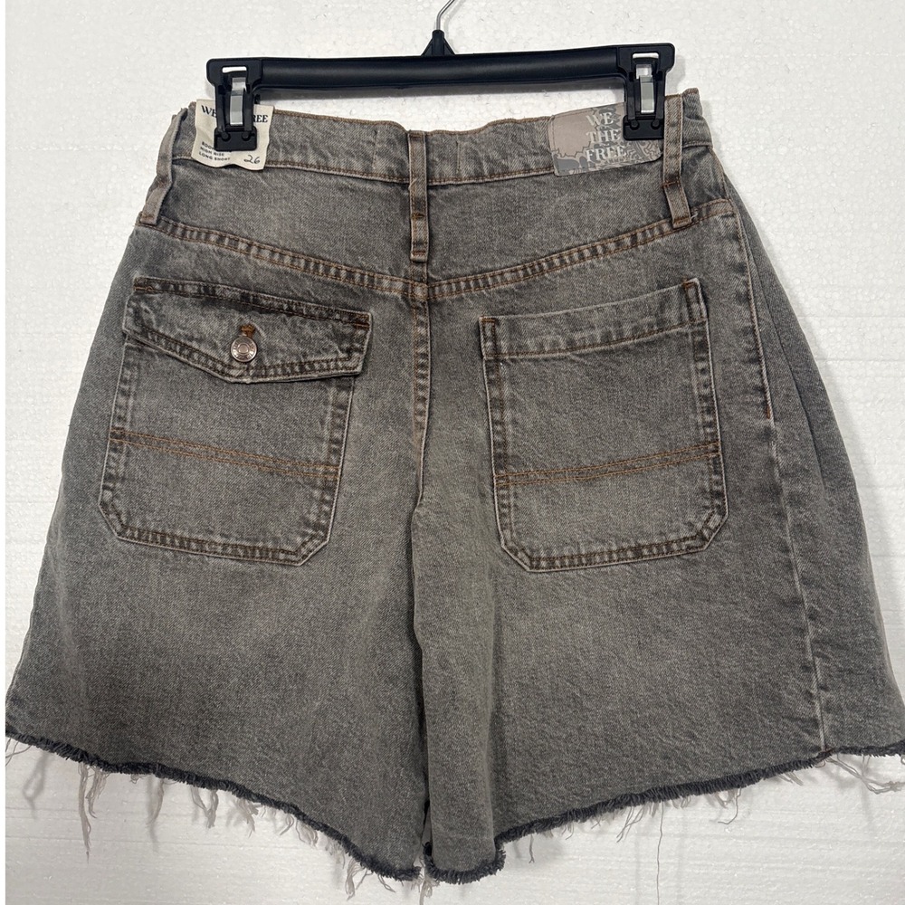 We The Free Shorts Women 26 Grey Boomerang High Rise Long Crossover Waist Denim - Picture 6 of 12